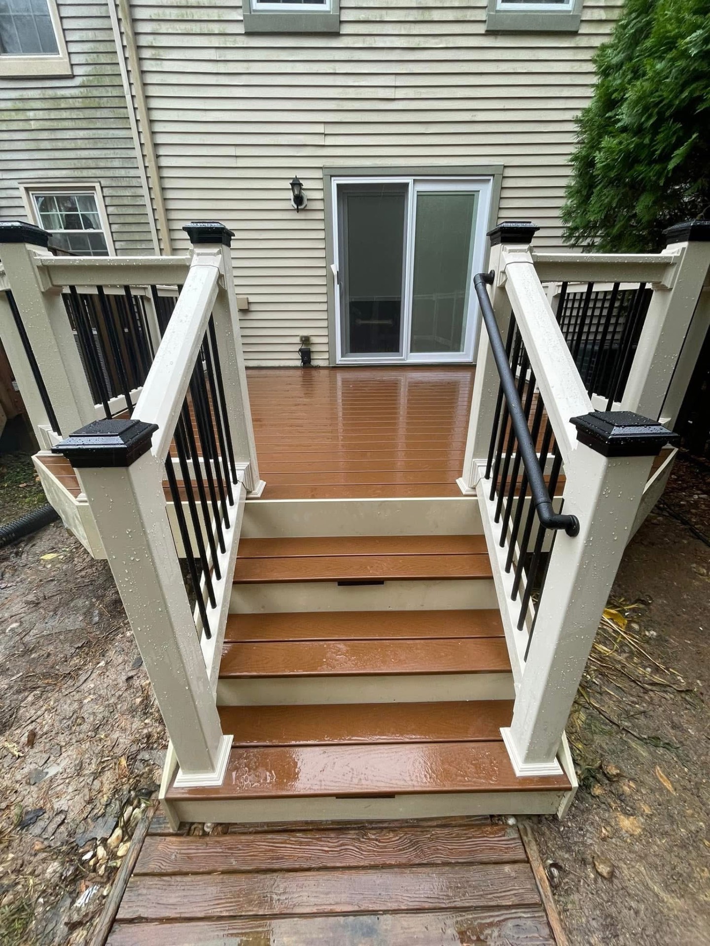Composite deck with black railings